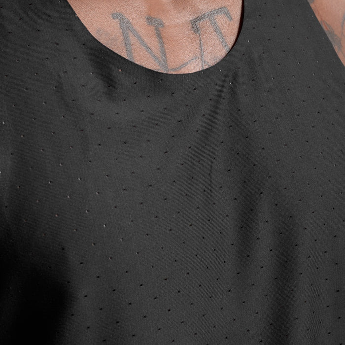 2XU Light Speed React Singlet | Black / Black Reflective | Mens