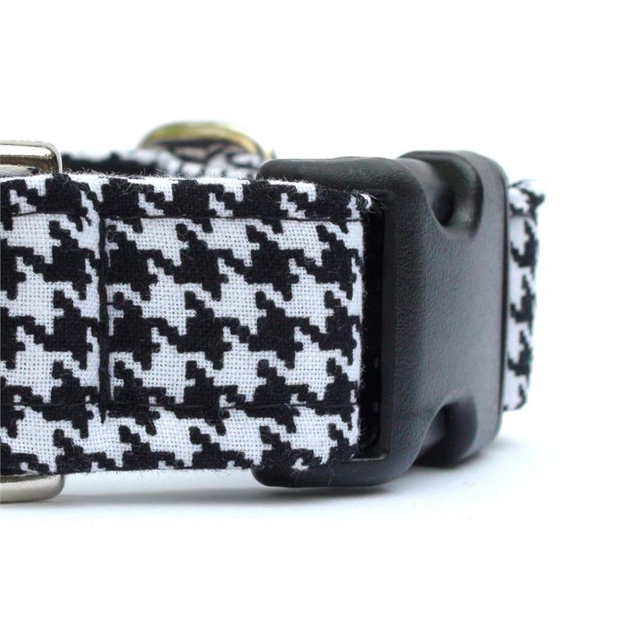 Black & White Houndstooth Collar