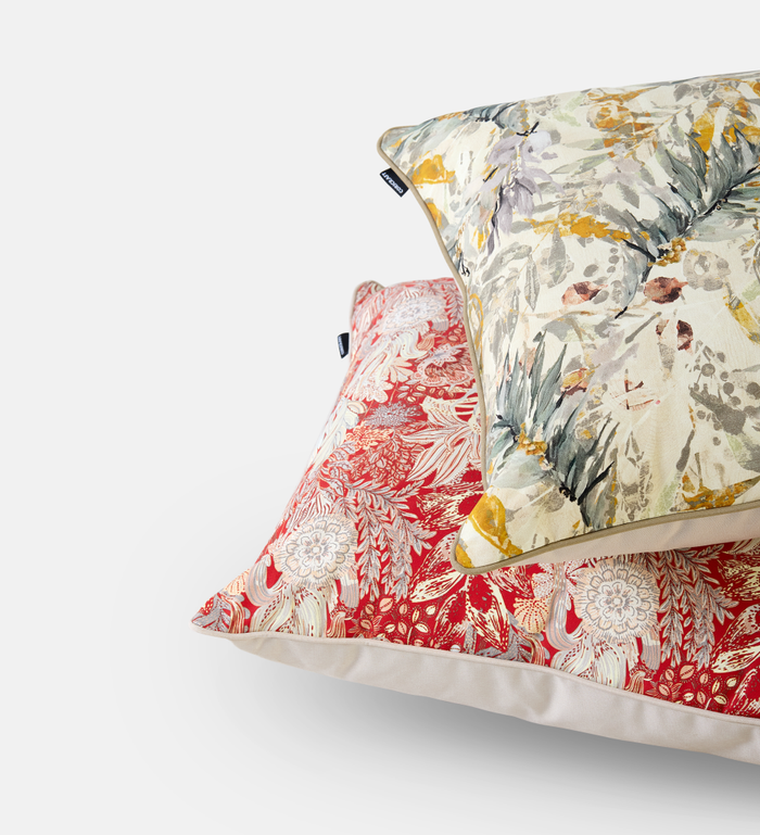 Flora Indoor/Outdoor Scatter (95801)