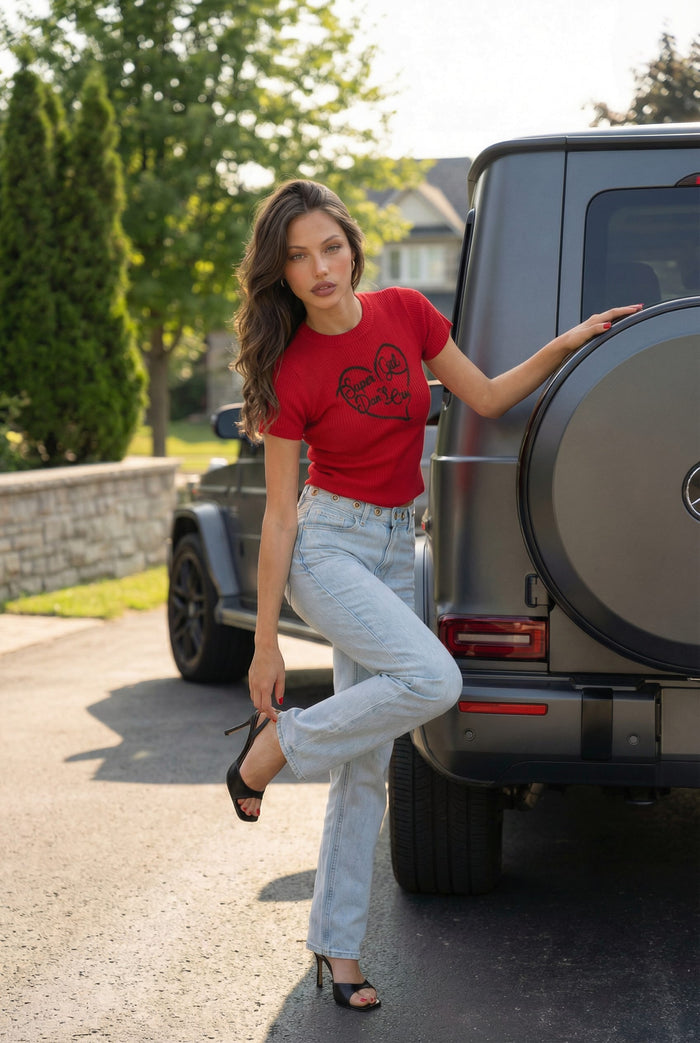 LOLA JEANS - Love McNicoll