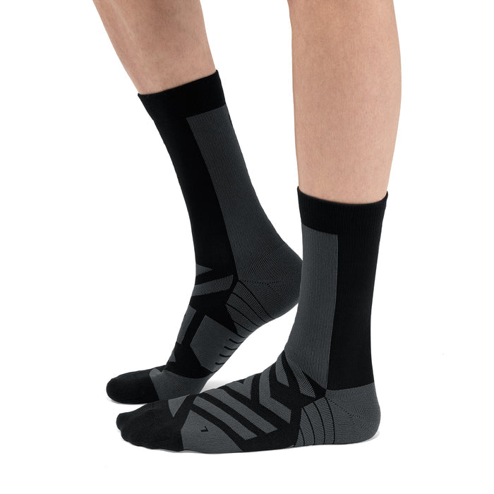On Performance High Sock | Black / Shadow