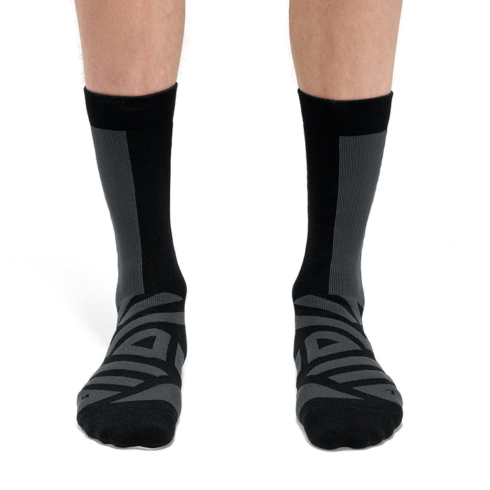 On Performance High Sock | Black / Shadow