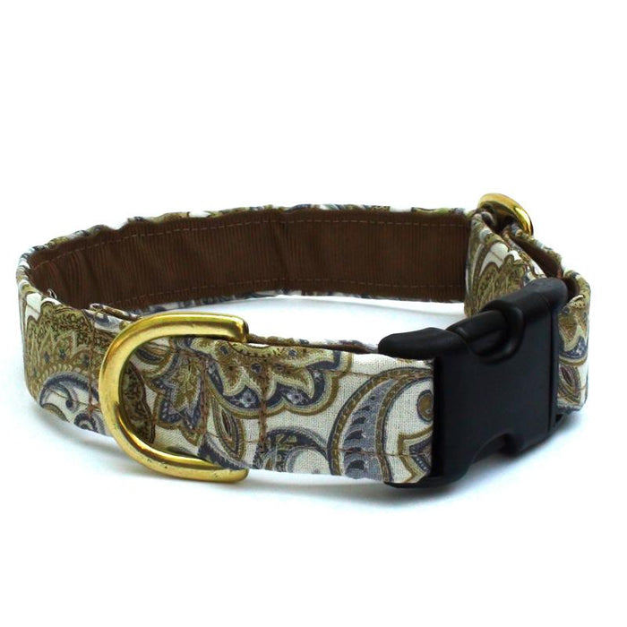 Periwinkle Paisley Collar