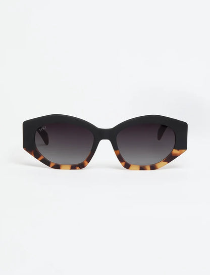 Tiwi colette 111