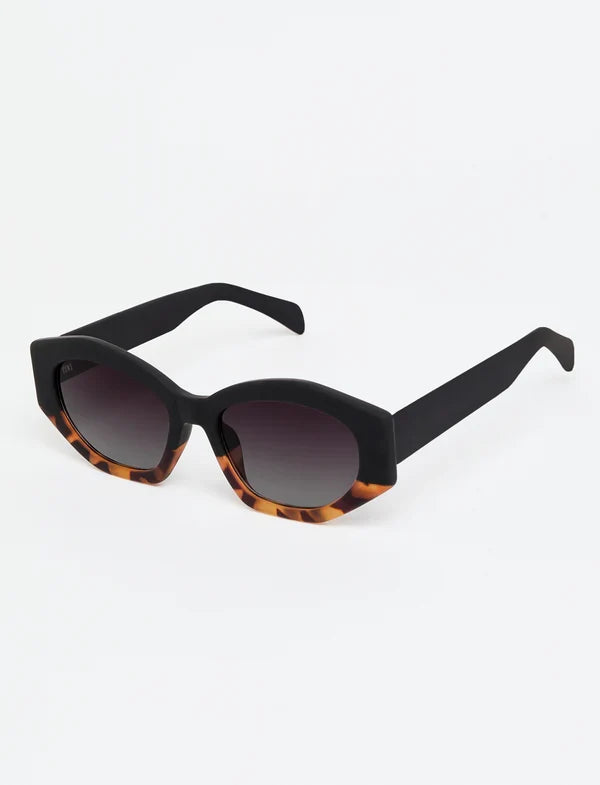 Tiwi colette 111