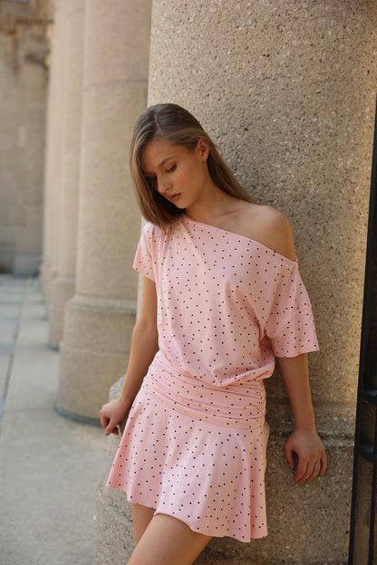 VIVI DRESS - Love McNicoll