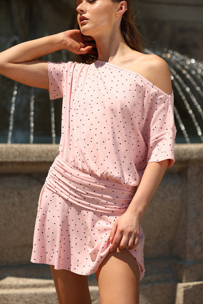 VIVI DRESS - Love McNicoll